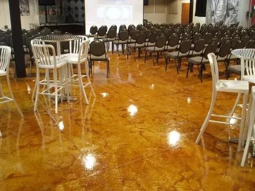 琥珀地板怎么樣？琥珀漆施工視頻